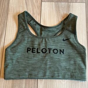 NWOT Peloton Nike sport bra green medium